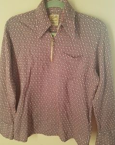 Vintage shirt perfect for winter!